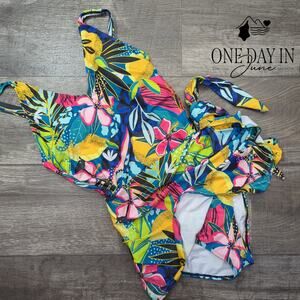 Tempt Me Tropical Skirted One Piece Swimsuit Size M